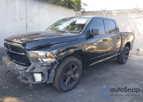 2017 Ram 1500 Express 4X2 5'7 Box z USA, uszkodzony, nr VIN 1C6RR6KG7HS556517